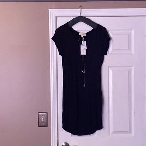 No comment Dress with Necklace